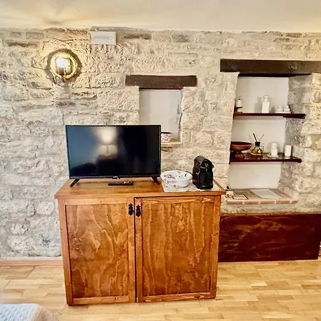 Le Mura Di San Verecondo Gubbio